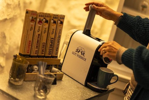 Hotel Gut Vorbeck Gewölbekeller Kaffeeautomat